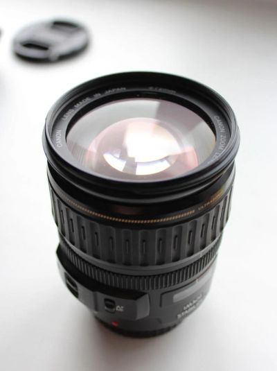 Лот: 8556318. Фото: 1. Canon EF 28-135mm f/3.5-5.6 IS... Объективы