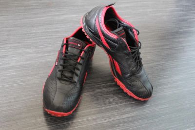 Лот: 5431515. Фото: 1. Кросовки Reebok оригинальные!. Кеды, кроссовки, слипоны