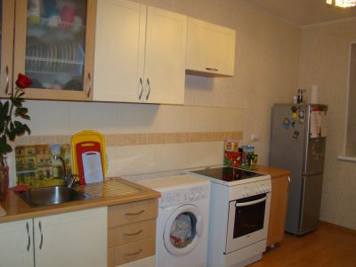 Лот: 4293873. Фото: 1. Большая 1-ком. в новом доме в... Квартиры, студии