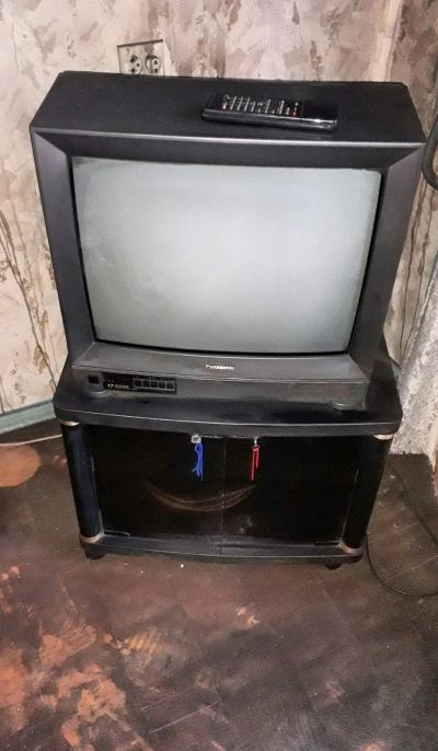 Лот: 14795579. Фото: 1. Телевизор "Panasonic", настоящий... Телевизоры