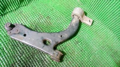 Лот: 16691359. Фото: 1. Рычаг подвески Mazda Demio DY3W... Трансмиссия