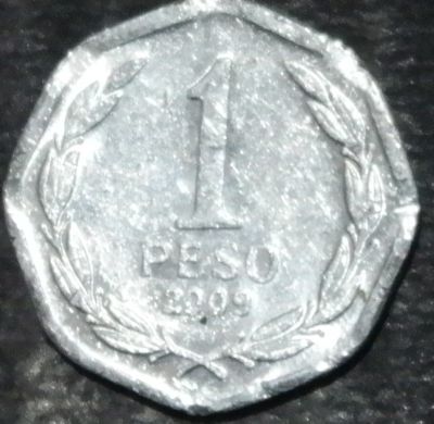 Лот: 18086427. Фото: 1. Экзотика с рубля (56526) Чили. Остальные страны