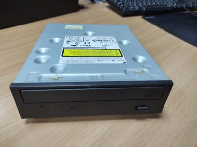Лот: 19421209. Фото: 1. Привод DVD+RW IDE DVR-112DBK... Приводы CD, DVD, BR, FDD
