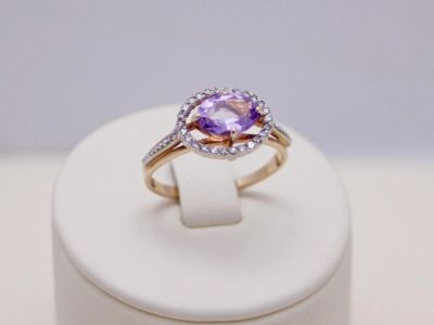 Лот: 8330847. Фото: 1. Кольцо из золота с бриллиантами... Кольца, перстни