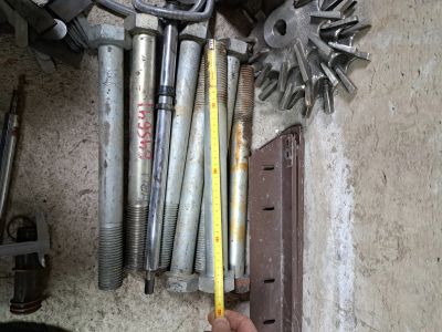 Лот: 25351072. Фото: 1. Болт оцинкованный огромный м36... Крепёж