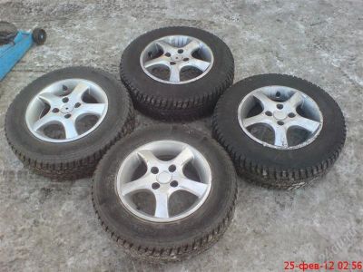 Лот: 1603143. Фото: 1. Литьё R13 с резиной. Шины на дисках