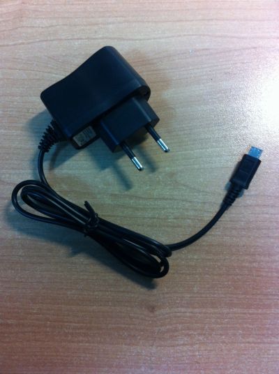 Лот: 15431675. Фото: 1. Адаптер вых.5v-500mA. Зарядные устройства