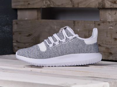 Лот: 10383362. Фото: 1. Adidas Tubular Shadow Knit SG. Кеды, кроссовки, слипоны