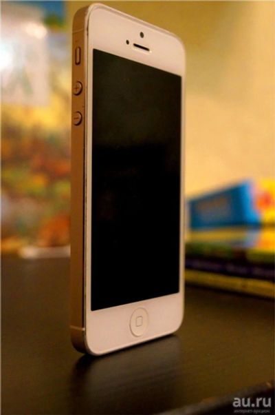 Лот: 8773024. Фото: 1. iPhone 5 16Gb в отличном состоянии... Смартфоны
