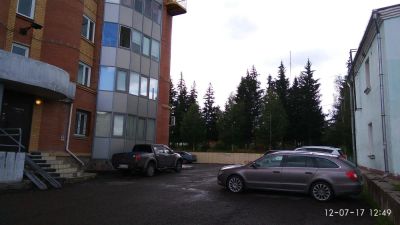 Лот: 10026217. Фото: 1. Сдается 1-комн. квартира, мкрн... Квартиры, студии