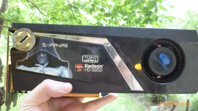 Лот: 7868938. Фото: 1. Sapphire Radeon HD 6950/70 Toxic... Видеокарты