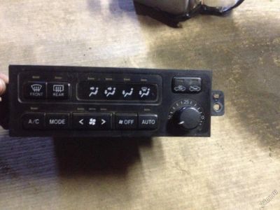 Лот: 5751050. Фото: 1. климат контроль toyota. Салон