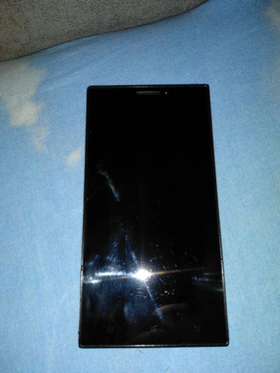 Лот: 11633864. Фото: 1. Lenovo Vibe Z2. Смартфоны