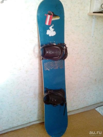 Лот: 8809316. Фото: 1. Продам сноуборд с крепами. Сноуборды