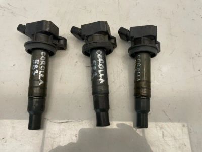 Лот: 21702808. Фото: 1. катушка зажигания Toyota Corolla... Двигатель и элементы двигателя