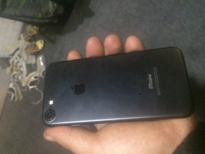 Лот: 12311973. Фото: 1. iPhone 7. Смартфоны