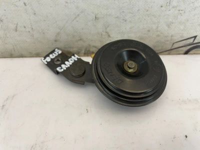Лот: 24965244. Фото: 1. сигнализатор звуковой Ford Focus... Двигатель и элементы двигателя
