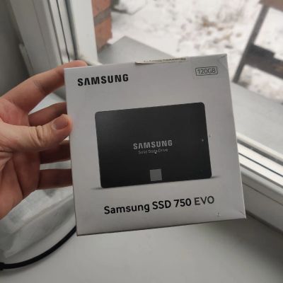 Лот: 19998467. Фото: 1. Samsung SSD 750 EVO. SSD-накопители