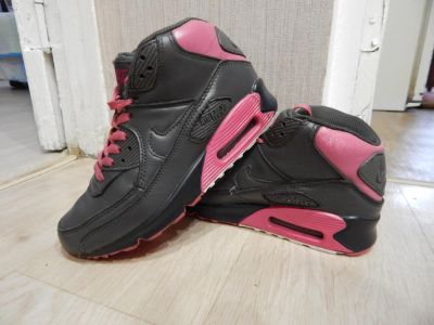 Лот: 8311662. Фото: 1. Зимние кроссовки NIKE AIR MAX. Кеды, кроссовки