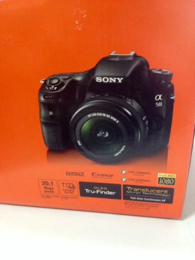 Лот: 4798795. Фото: 1. Sony Alpha SLT-A58 Новый + SD... Цифровые беззеркальные со сменной оптикой