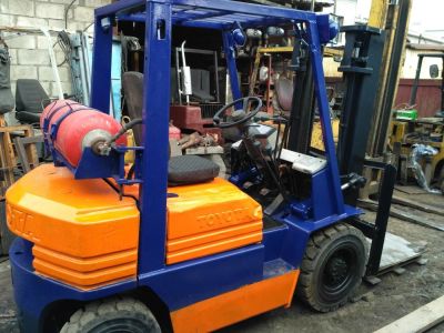 Лот: 10622452. Фото: 1. Вилочный погрузчик Toyota 5FGL25. Грузовики, автобусы, спецтехника