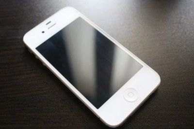 Лот: 3771260. Фото: 1. iPhone 4s 32GB White. Смартфоны