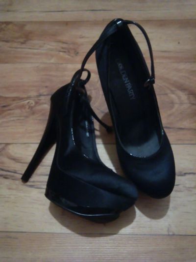 Лот: 7590678. Фото: 1. Туфли 36 размер. Туфли