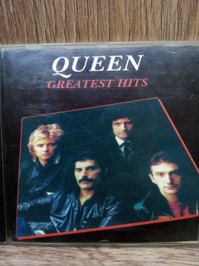 Лот: 16198534. Фото: 1. CD Queen\ greatest hits. Аудиозаписи
