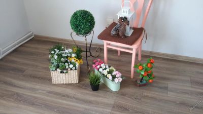 Лот: 6357215. Фото: 1. Искусственные цветы. Вазы