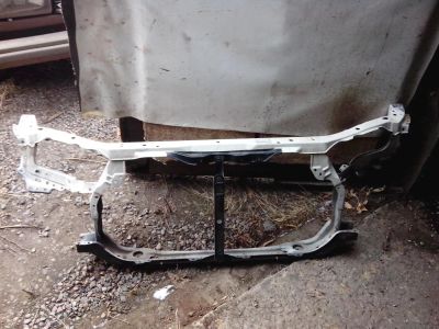Лот: 5350283. Фото: 1. Телевизор на toyota mark2 qualis. Кузов