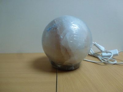 Лот: 6363721. Фото: 1. Соляная лампа "Фэн-шуй Планета... Другое освещение