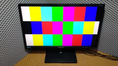 Лот: 21101810. Фото: 1. Широкоформатный ЖК монитор Samsung... ЖК-мониторы