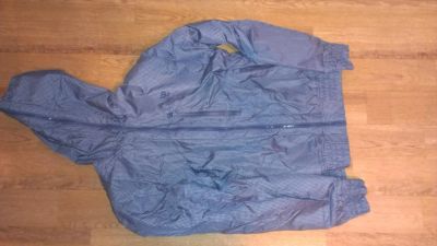 Лот: 4760181. Фото: 1. Куртка Pull and Bear Синяя в белую... Верхняя одежда