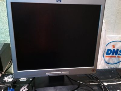 Лот: 4179381. Фото: 1. Монитор ЖК 17" HP 1702. ЖК-мониторы