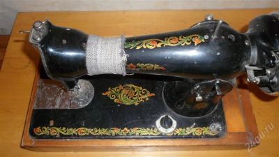 Лот: 1707665. Фото: 1. машинка швейная. Швейная, вязальная