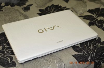 Лот: 7621898. Фото: 1. Sony VAIO VPC-EH2L1R ноутбук Белый... Ноутбуки