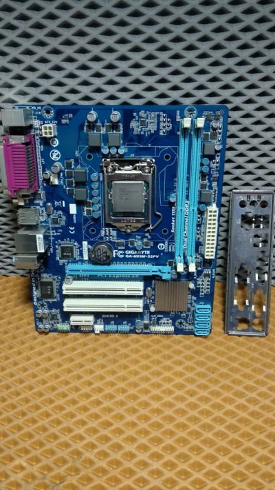 Лот: 20748781. Фото: 1. Материнская плата Gigabyte GA-H61M-S2PV. Материнские платы