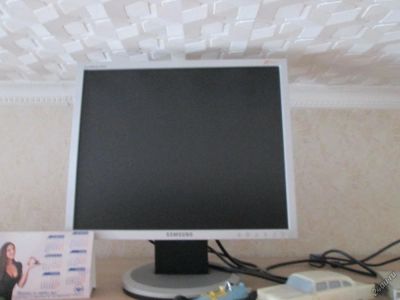 Лот: 5472213. Фото: 1. Samsung SinqMaster 940. ЖК-мониторы