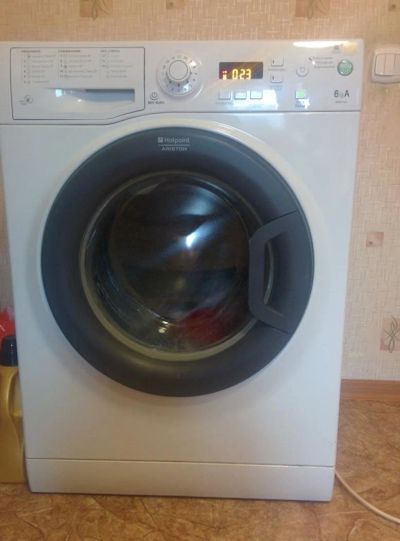 Лот: 10498723. Фото: 1. Стиральная машина hotpoint ariston. Стиральные машины