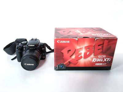 Лот: 11806326. Фото: 1. Фотоаппарат Canon EOS 400D Rebel... Цифровые зеркальные