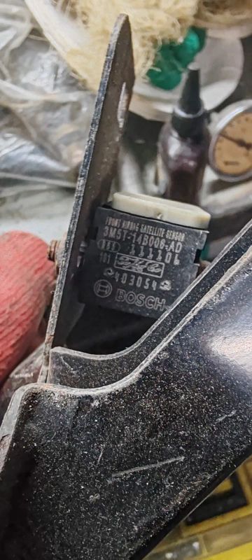 Лот: 23600862. Фото: 1. Датчик airbag 3m5t-14b006-ad с... Электрооборудование