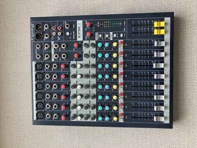 Лот: 25116922. Фото: 1. Микшер SoundCraft EPM6. Микшеры, предусилители, микрофонные эффекты