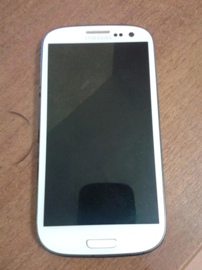 Лот: 7374786. Фото: 1. Samsung SIII. Смартфоны