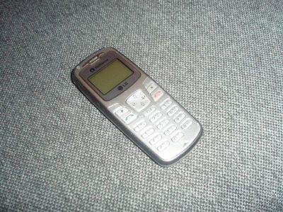 Лот: 158145. Фото: 1. Телефон CDMA Golden Telecom. Кнопочные мобильные телефоны