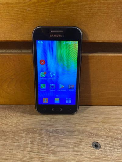 Лот: 18450624. Фото: 1. Смартфон Samsung Galaxy J1 (1549... Смартфоны