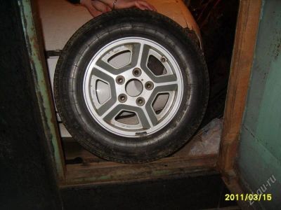 Лот: 901463. Фото: 1. Литье 4шт. R14 + 3 резины. Диски