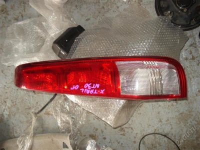 Лот: 2848404. Фото: 1. Стоп-сигнал Nissan X-trail NT30-T30. Оптика и освещение