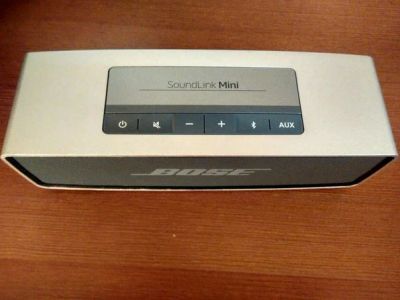 Лот: 6388386. Фото: 1. Bose Sound Link Mini. Портативные, беспроводные колонки