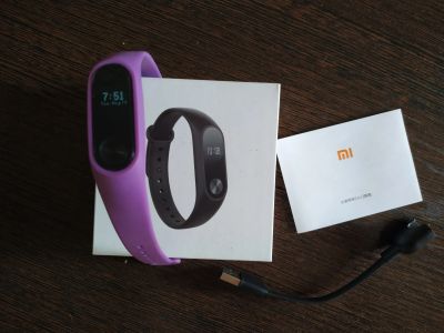 Лот: 14577600. Фото: 1. MI Band 2. Смарт-часы, фитнес-браслеты, аксессуары