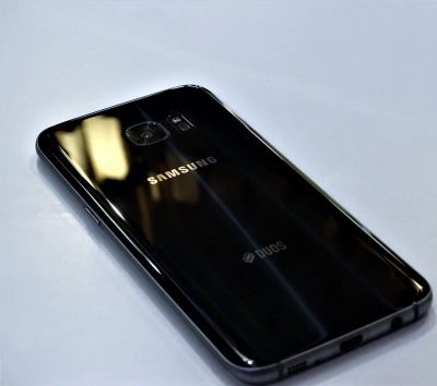 Лот: 12306431. Фото: 1. Samsung Galaxy S7 Edge Black... Смартфоны